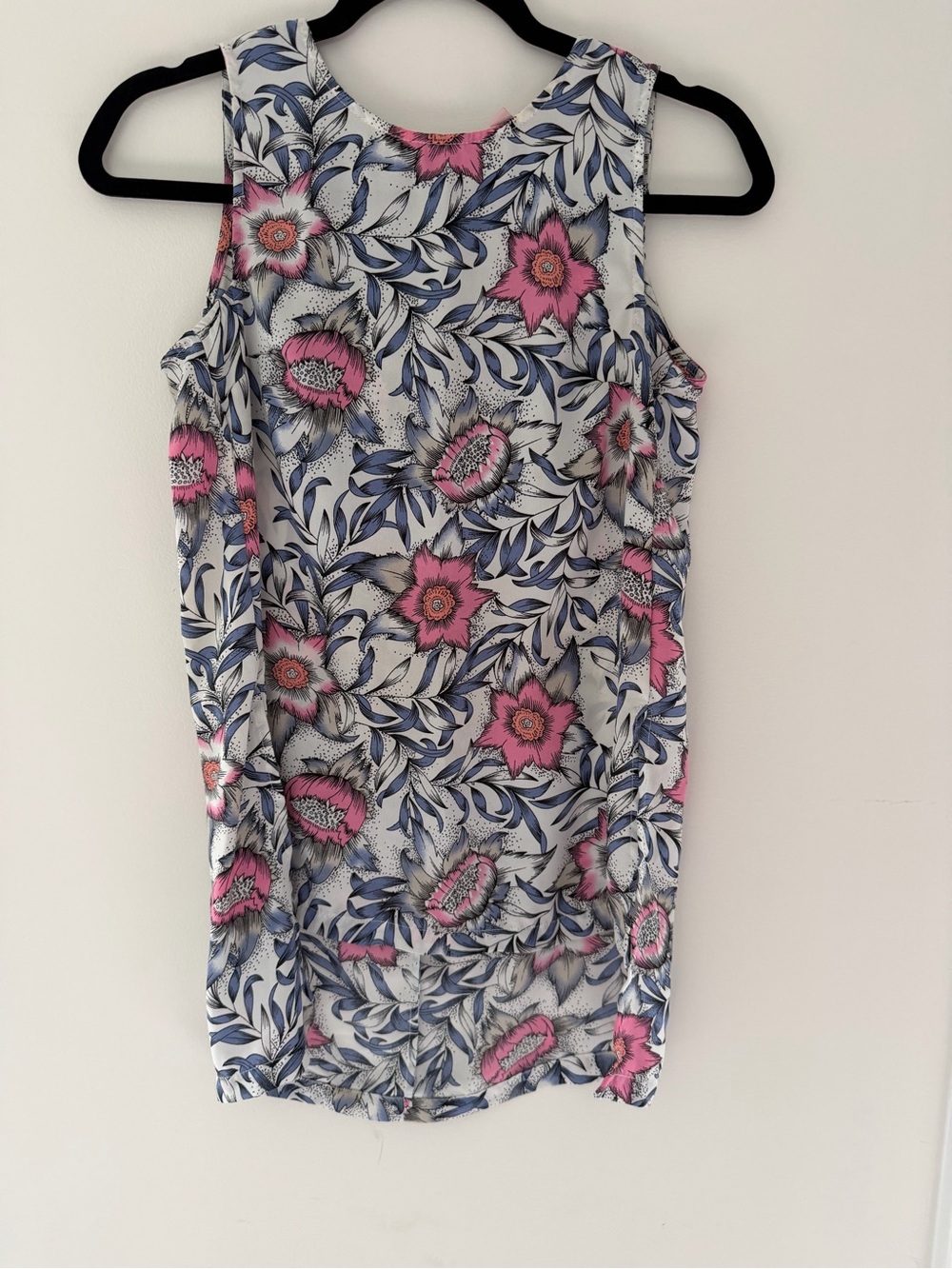 Philosophy Floral Sleeveless Blouse